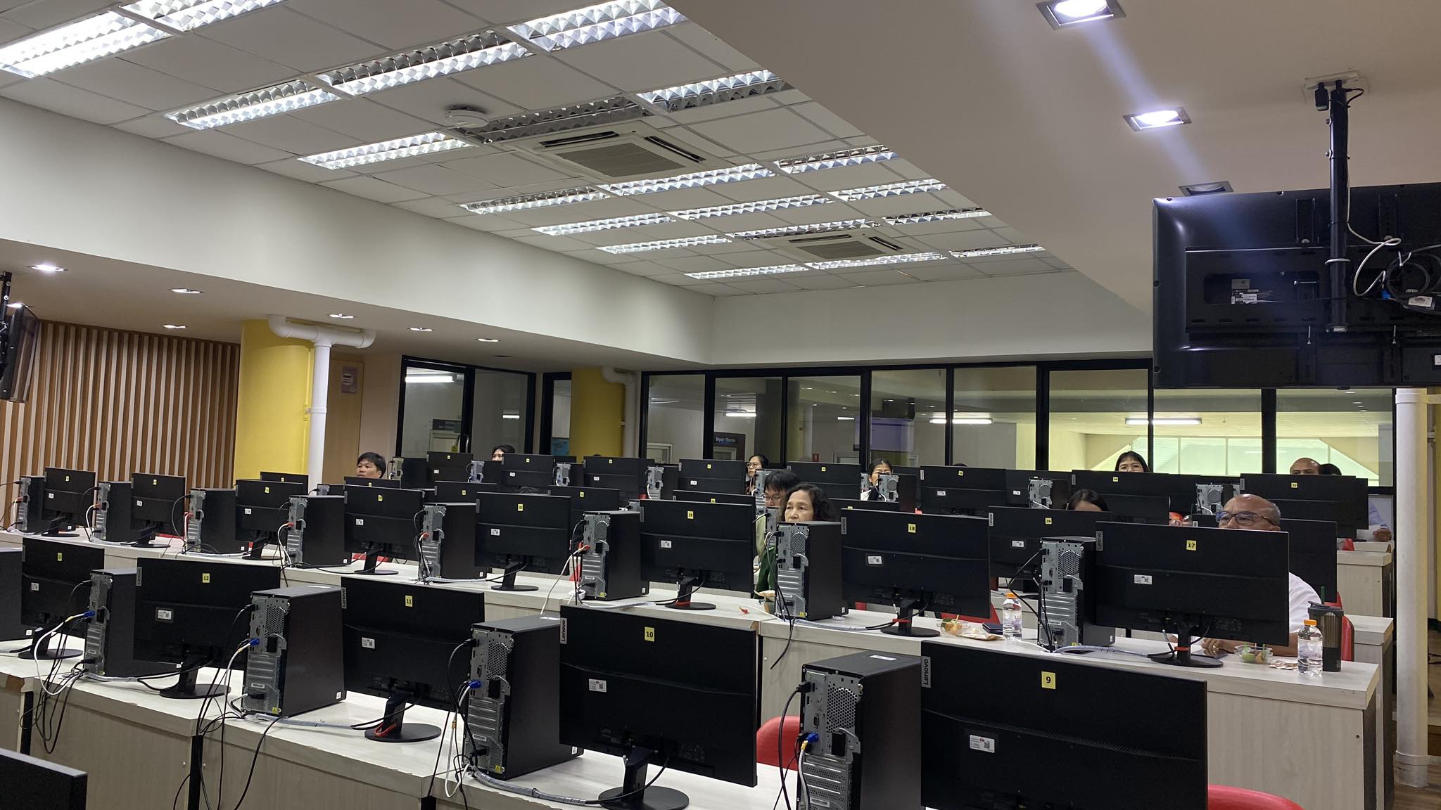 อบรม หลักสูตร e-learning เพื่อการเรียนการสอนเชิงรุก วันที่ 8 พ.ย. 2566