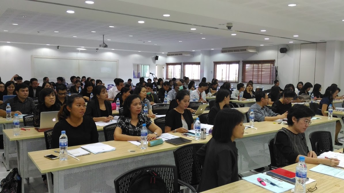 โครงการประชุมสัมมนา เรื่อง การจัดทำหลักสูตรตามเกณฑ์มาตรฐานหลักสูตร พ.ศ. 2558 10 พ.ย. 59