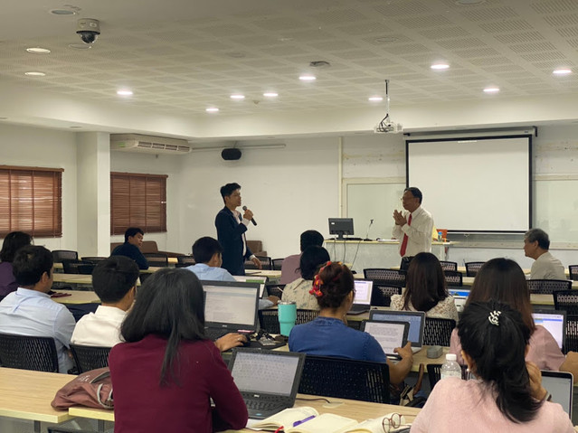 โครงการปฐมนิเทศอาจารย์ใหม่ เรื่องการเขียน course syllabus ตามกรอบมาตรฐาน UKPSF ในวันที่ 5 ก.พ. 2563