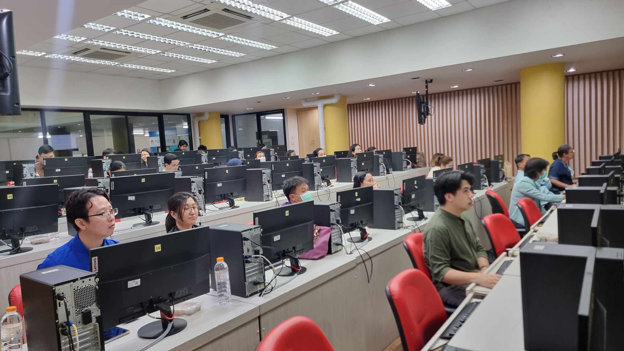 อบรมเชิงปฏิบัติการ หัวข้อ การบันทึกข้อมูล มคอ.3 ในระบบ TQF ที่พัฒนาใหม่ตามเกณฑ์มาตรฐานหลักสูตร พ.ศ.2565 วันที่ 31 พ.ค. 2567