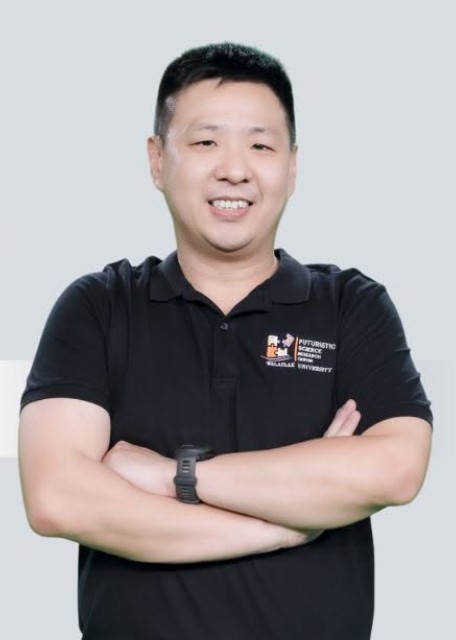 tinnakorn_sae.jpg