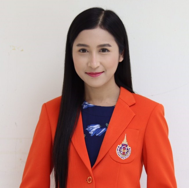 อ.กิ่งกมล.jpg