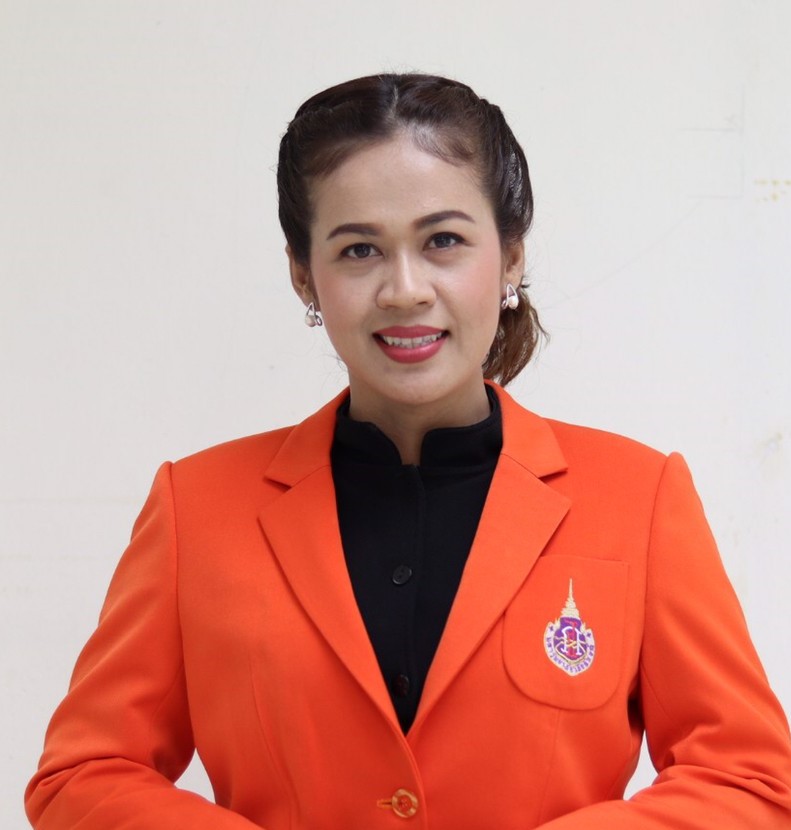 อ.ชุติมา.jpg
