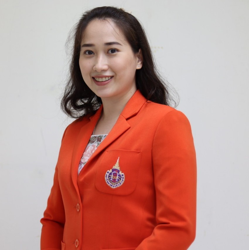 อ.มณฑา.jpg-1.jpg